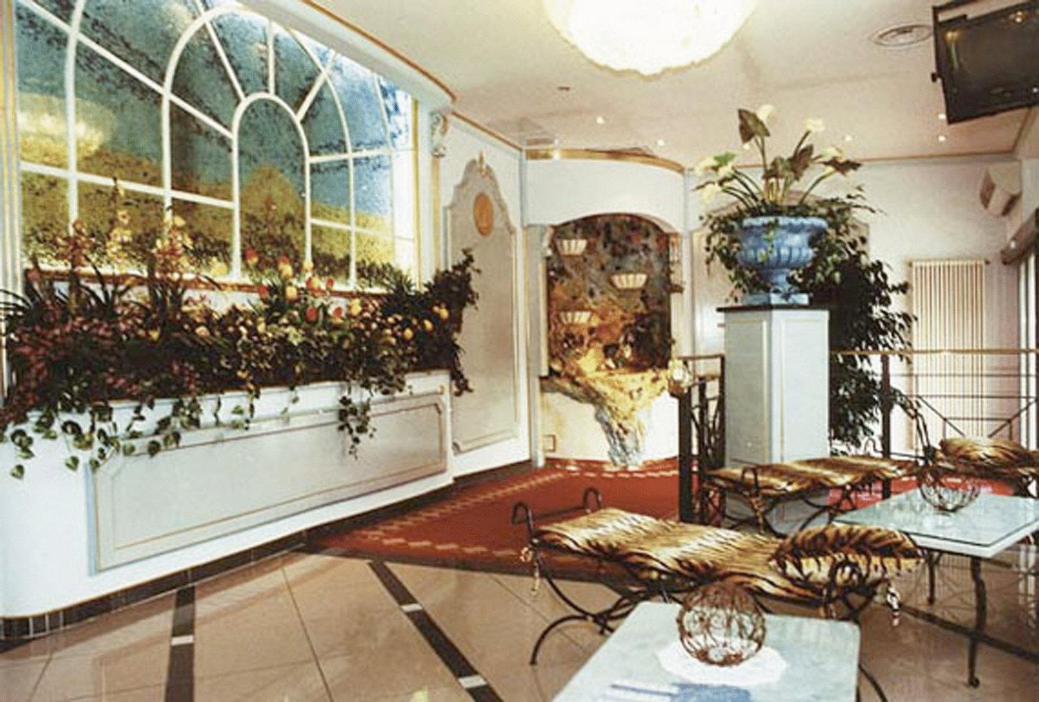 Hotel La Bussola Cittiglio Luaran gambar